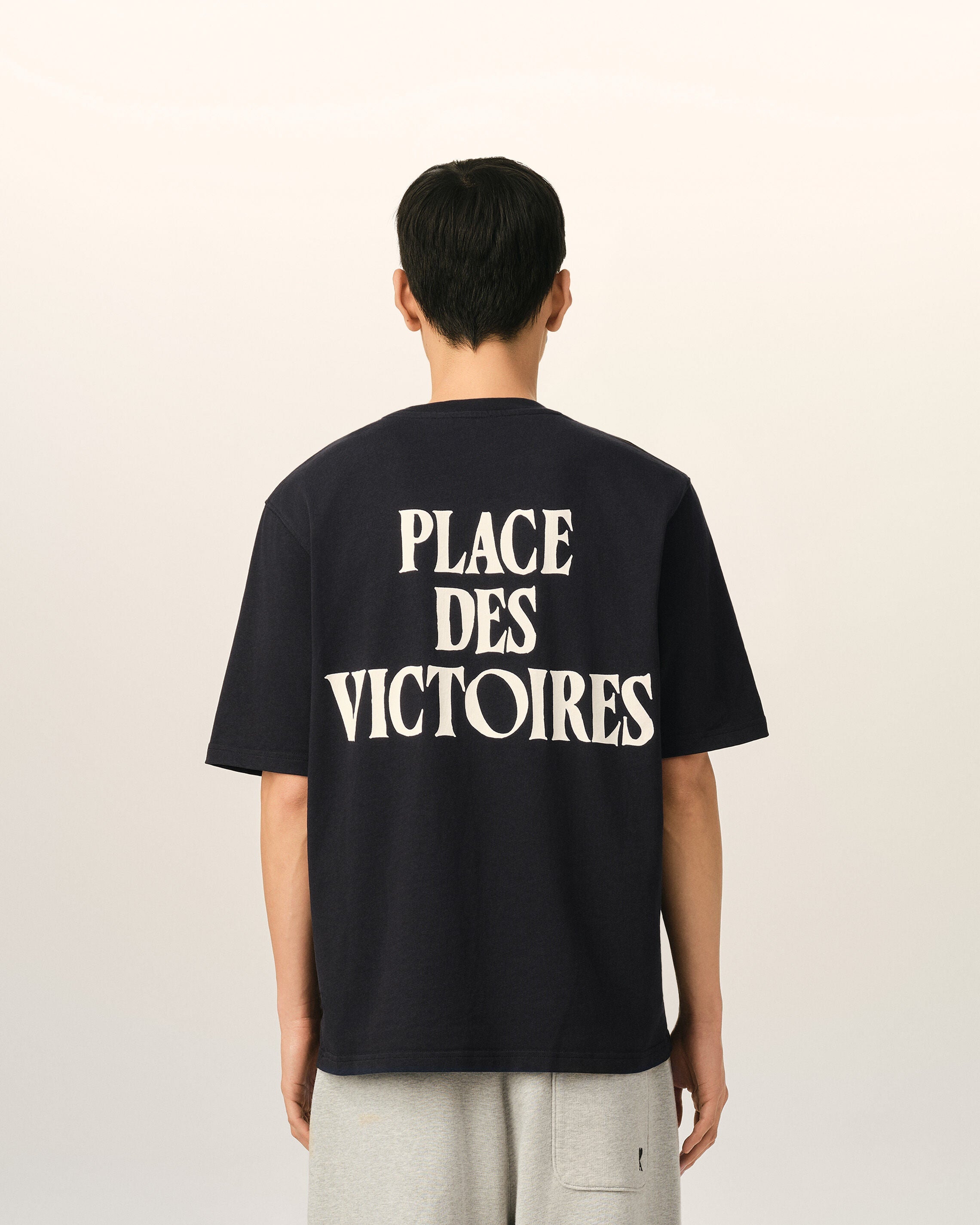Black printed cotton "Place des Victoires" t-shirt