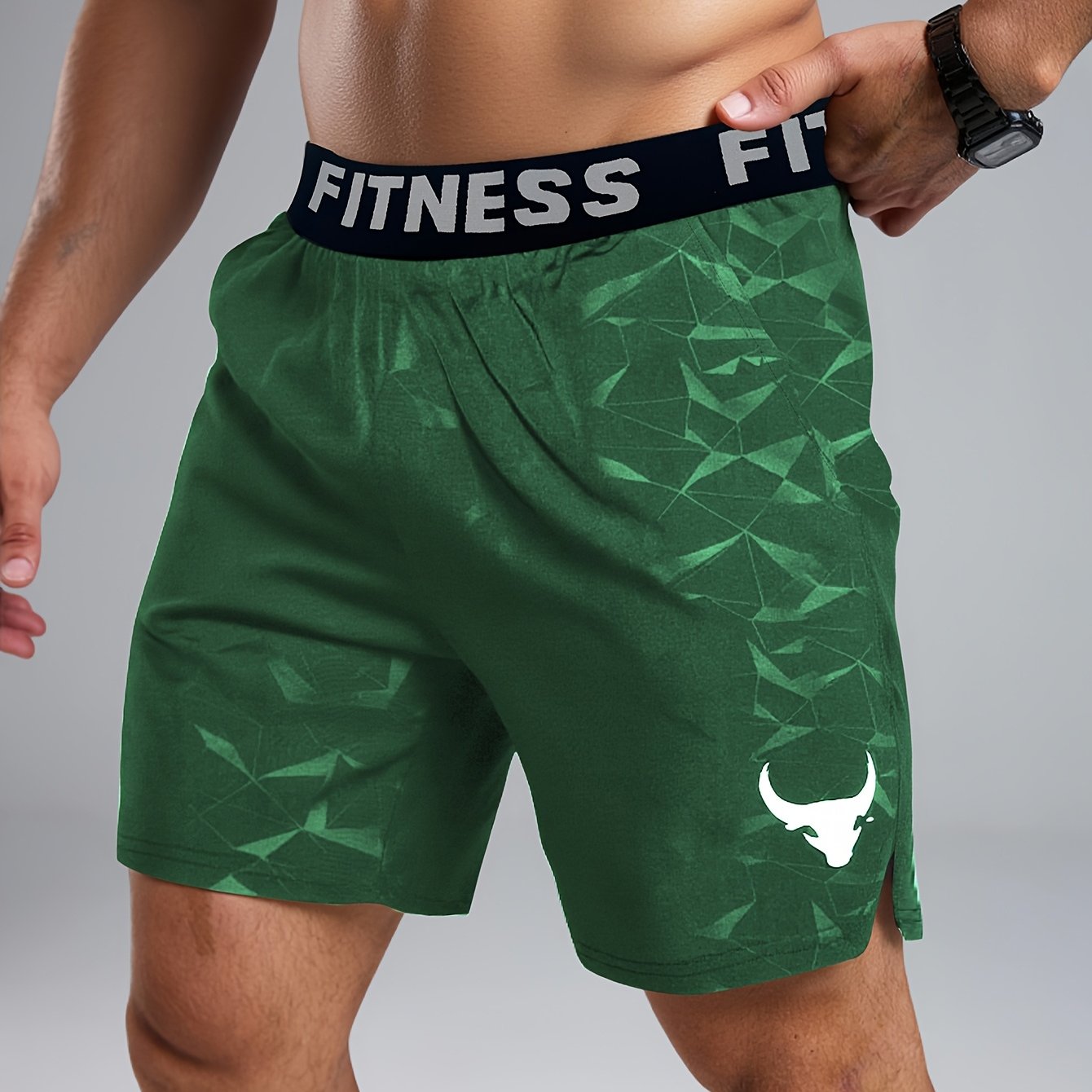 Men's Summer Casual Shorts - "Bull" Print with Pocket, Regular Fit
