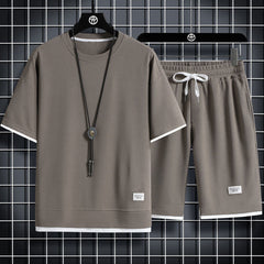 Fake two short-sleeved shorts