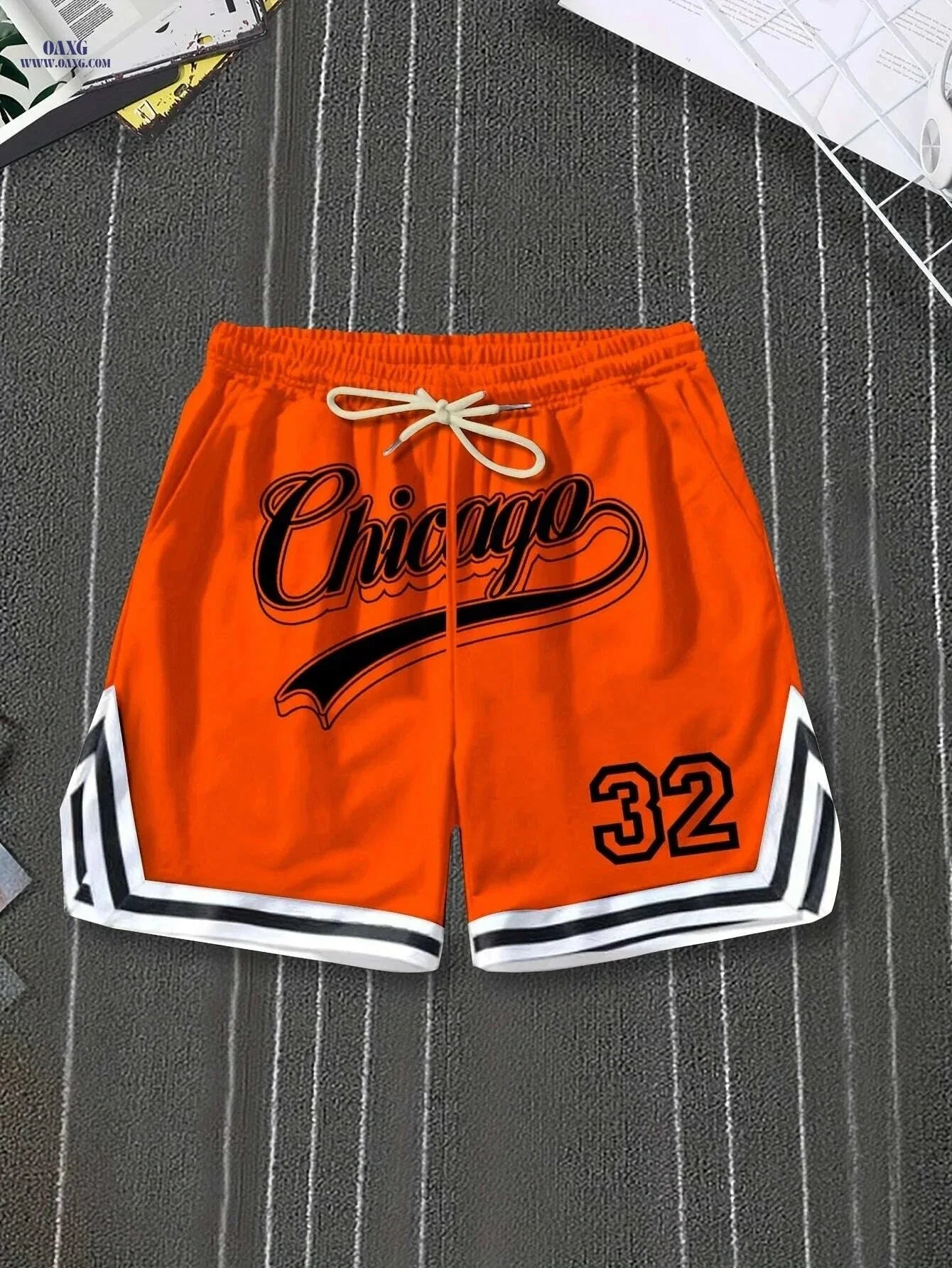 Casual Men's Polyester Chicago Shorts - Solid Color, Regular Fit