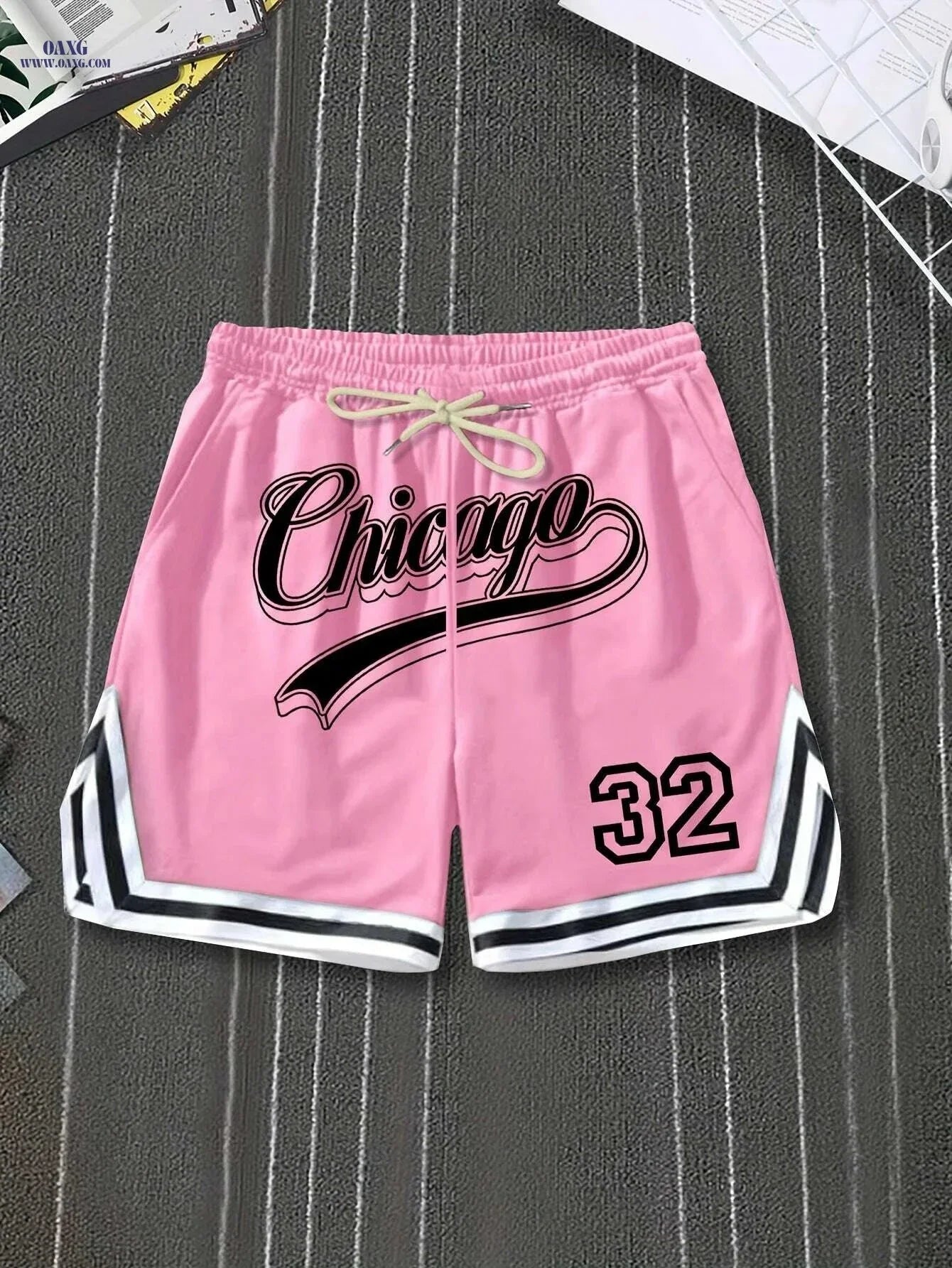 Casual Men's Polyester Chicago Shorts - Solid Color, Regular Fit