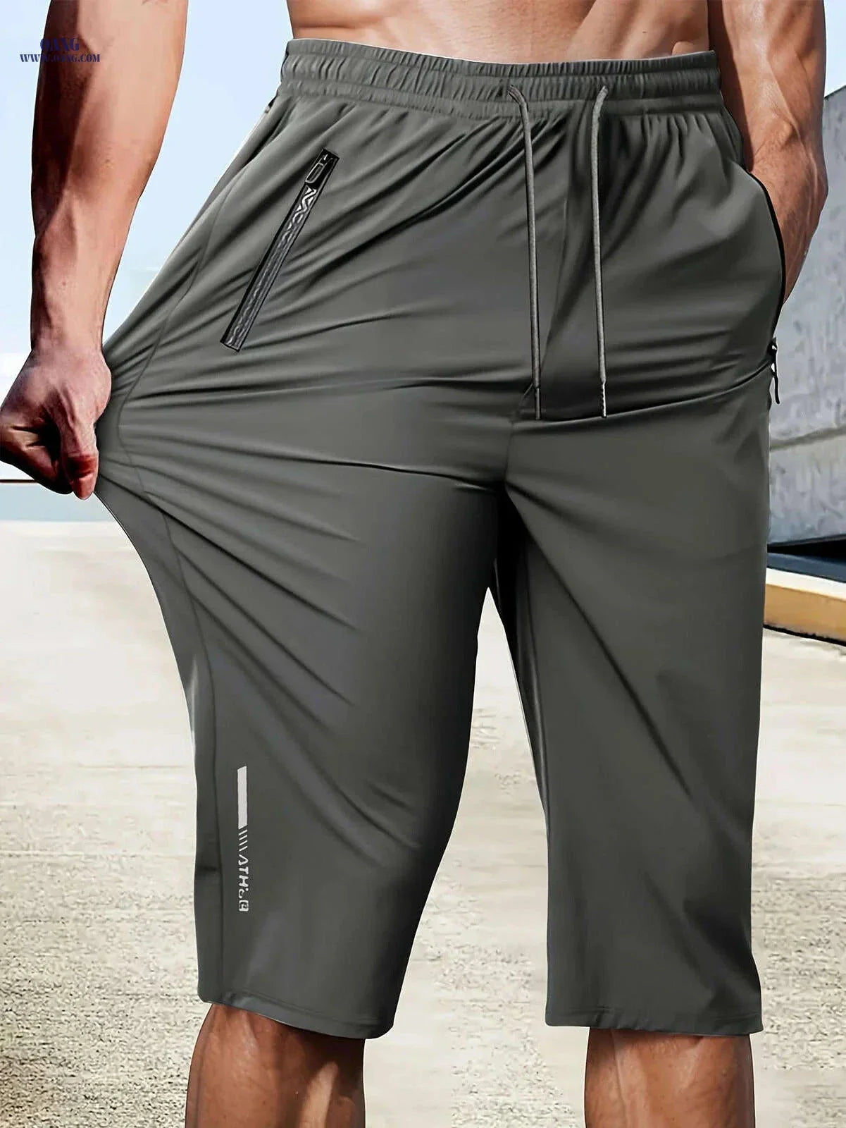 Gengyuan Men's Cool-Feel Sports Capri Pants - Lightweight & Quick-Drying