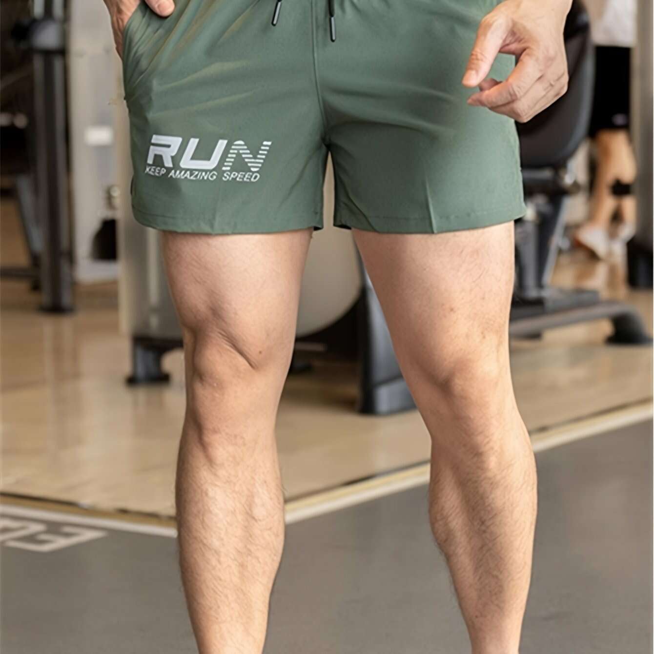 Men's Athletic Shorts "RUN" Print - Casual Drawstring, Green Gym Wear