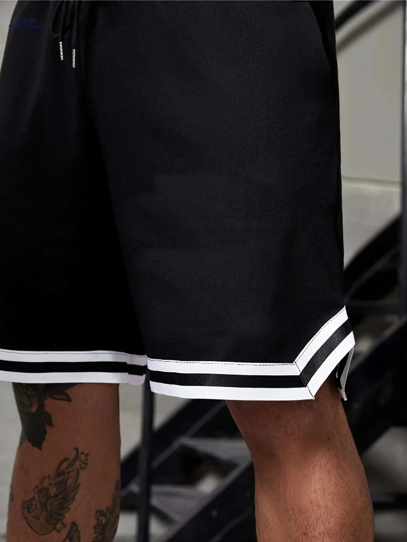 Men's Casual Color-Block Shorts - Loose Fit with Drawstring Pockets