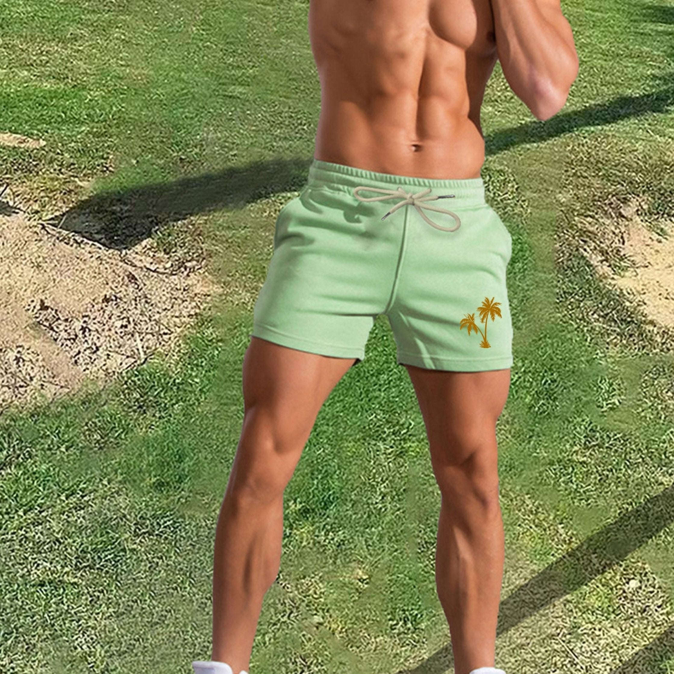 Men's Pink Palm Tree Print Shorts - Casual Summer Style with Pockets